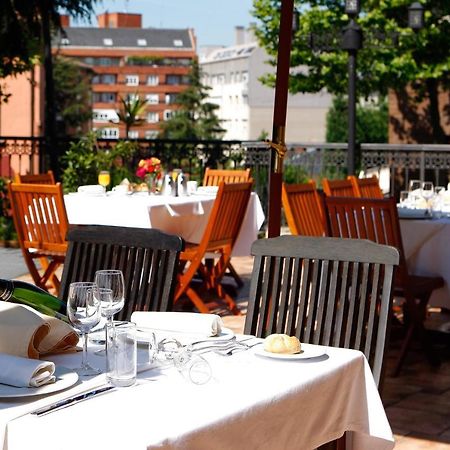 Ayre Hotel Alfonso II Oviedo Zewnętrze zdjęcie